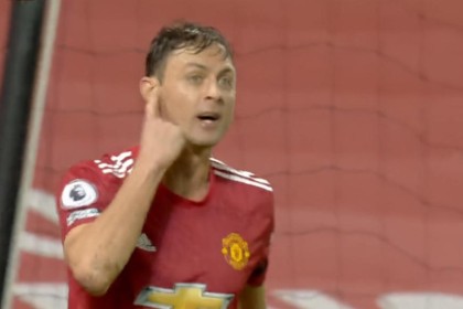  法甲裁判争议判罚引众怒 尼斯主帅赛后直言不公  